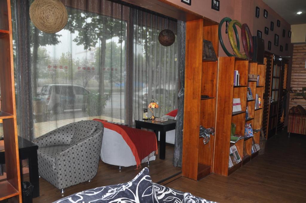 Dengfeng Climb International Youth Hostel Экстерьер фото